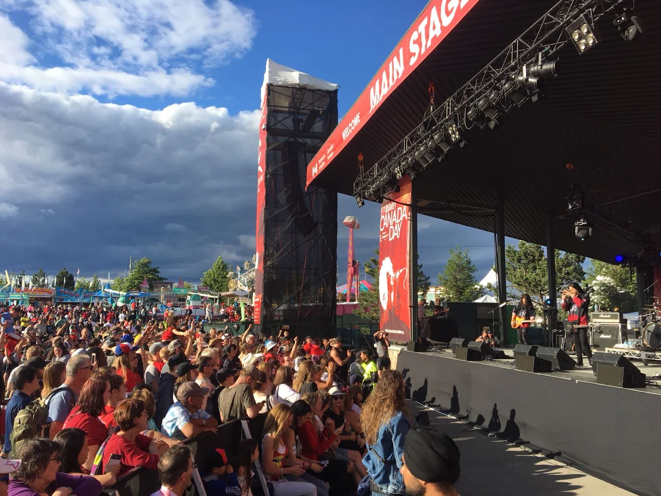 Outdoor festival main stage